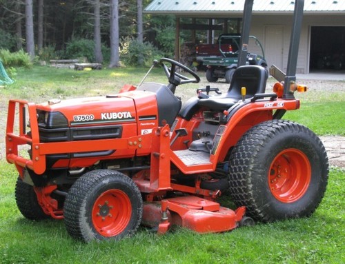 Product picture Kubota B7500D Tractor Illustrated Master Parts List Manual DOWNLOAD