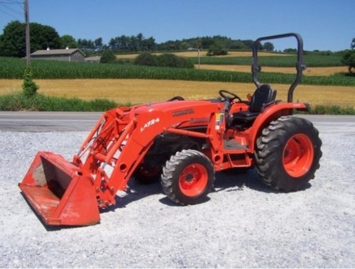 Product picture Kubota Tractor L3240 L3540 L3940 L4240 L4740 L5040 L5240 L5740 2WD 4WD Operator Manual DOWNLOAD