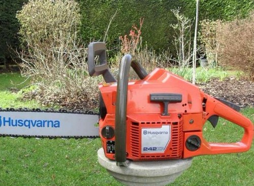 Product picture Husqvarna 42 / 42D / 242 Chain saw Service Repair Workshop Manual DOWNLOAD