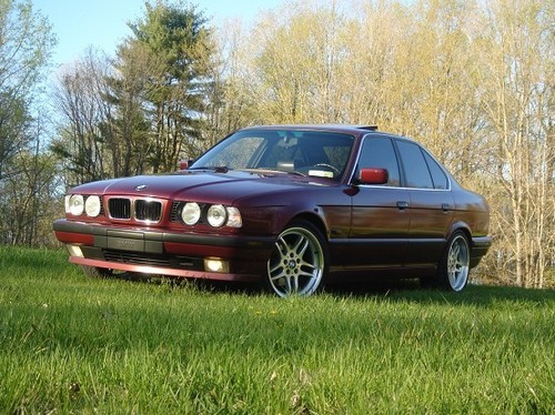 Product picture 1989-1995 BMW 5 Series ( E34 ) Service Repair Workshop Manual Download