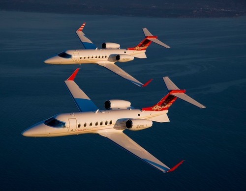 Product picture Learjet 40 Aircraft Pilot Training Manual DOWNLOAD