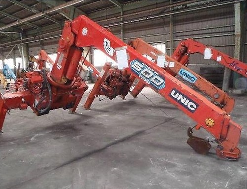 Product picture Furukawa Unic 500 Series Hydraulic Crane Operators Manual DOWNLOAD