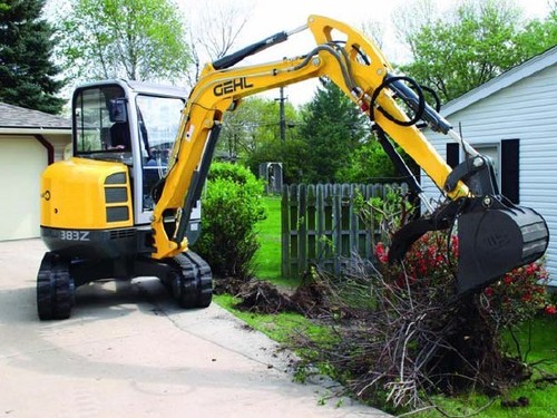 Product picture Gehl 383Z Compact Excavator Parts Manual DOWNLOAD (Beginning SN: AE00465)