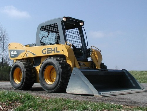 Product picture Gehl SL7610, SL7710, SL7810 Skid-Steer Loaders Parts Manual DOWNLOAD