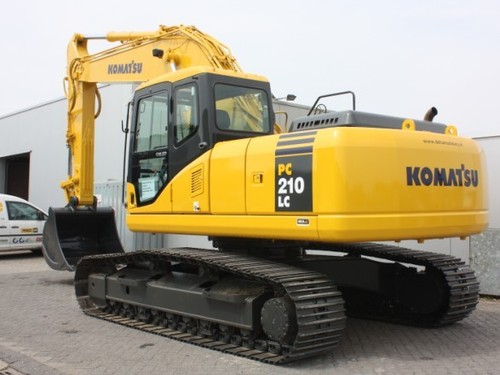 Product picture Komatsu PC210-7K, PC210LC-7K, PC210NLC-7K, PC230NHD-7K, PC240LC-7K, PC240NLC-7K Hydraulic Excavator Operation & Maintenance Manual Download (S/N: K40001 and up)