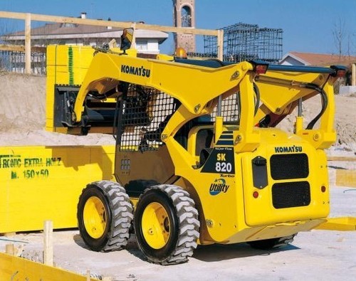 Product picture Komatsu SK820-5 Turbo Skid-Steer Loader Operation & Maintenance Manual DOWNLOAD (SN:37BTF50112 and up)