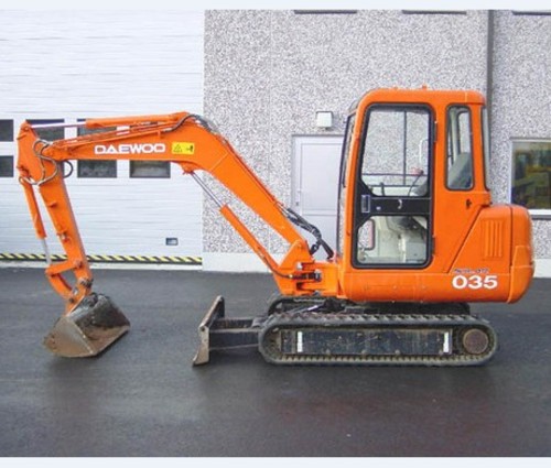 Product picture Doosan Daewoo Solar 035 Mini Excavator Parts Manual DOWNLOAD