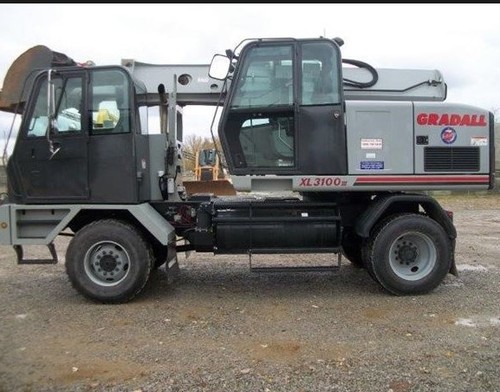 Product picture Gradall XL3100III, XL4100III, XL5100III Operation & Safety Manual DOWNLOAD