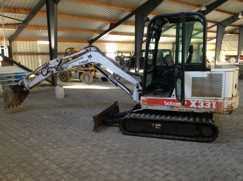 Product picture Bobcat X331 Hydraulic Excavator Service Repair Workshop Manual DOWNLOAD (S/N 511920001 & Above)
