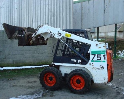 Product picture Bobcat 751 Skid Steer Loader Service Repair Workshop Manual DOWNLOAD (S/N 515730001 & Above, S/N 515620001 & Above)