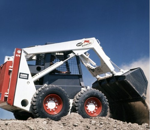 Product picture Bobcat M970 Diesel And Gasoline Skid Steer Loader Service Repair Workshop Manual DOWNLOAD