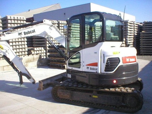 Product picture Bobcat E60 Compact Excavator Service Repair Workshop Manual DOWNLOAD (S/N AGSZ11001 & Above, S/N AET811001 & Above)