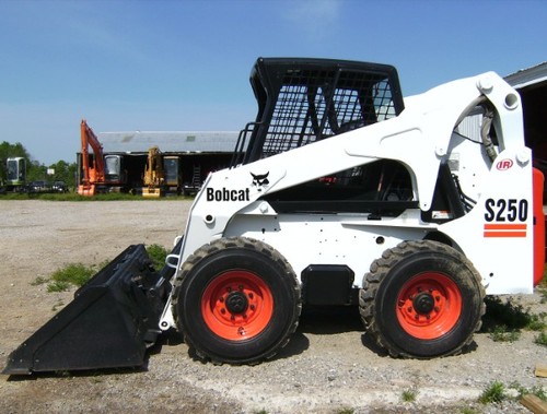 Product picture Bobcat S250 Turbo, S300 Turbo Skid - Steer Loader Service Repair Workshop Manual DOWNLOAD (S/N 526011001 & Above, 526111001 & Above, 525811001 & Above, 525911001 & Above )