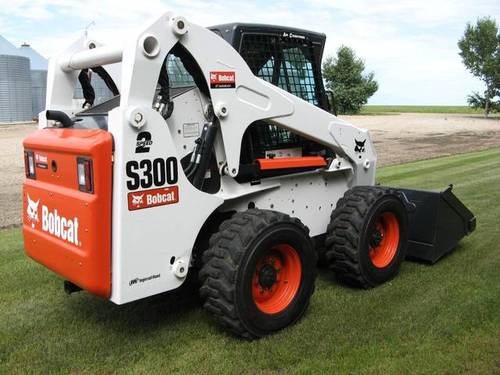 Product picture Bobcat S250, S300 Skid - Steer Loader Service Repair Workshop Manual DOWNLOAD (S/N A5GM11001 - A5GM19999, A5GN11001 - A5GN19999, A5GP11001 - A5GP19999, A5GR11001 - A5GR19999 )
